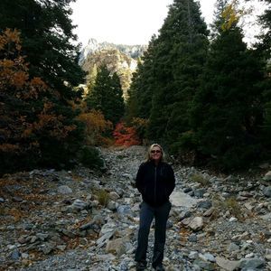 Meet your Posher, Raquel